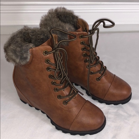 LAST ONE!!! Cloudwalkers Women’s Fur Trimmed Bootie Size 7 - Picture 3 of 13